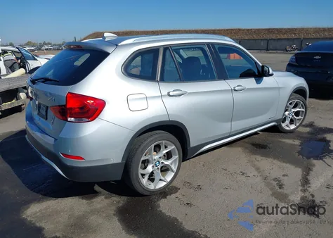 2014 BMW X1 xDrive28I из США, поврежденный, VIN WBAVL1C54EVY23984